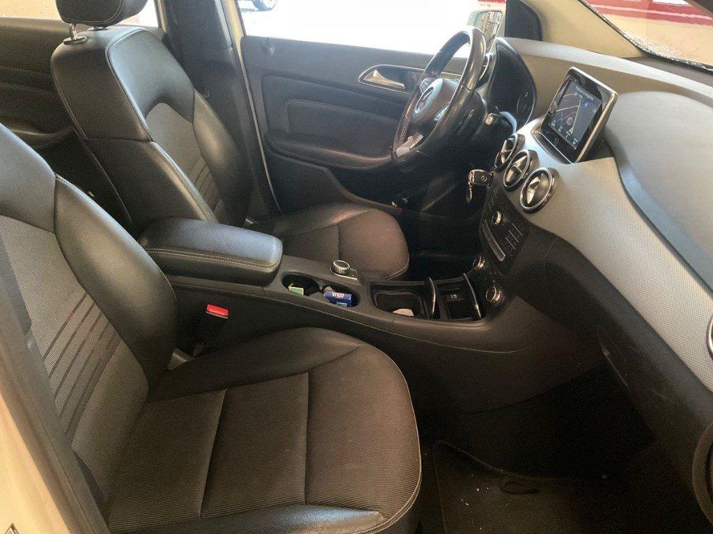 Mercedes-Benz B 200 Sport AUTOMATIC
