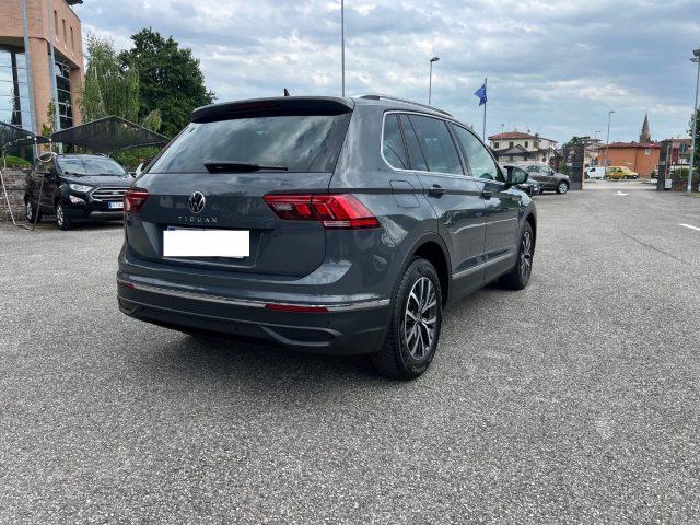 VOLKSWAGEN Tiguan 2.0 TDI SCR Life 1 PROPRIETARIO KM TAGLIANDATI