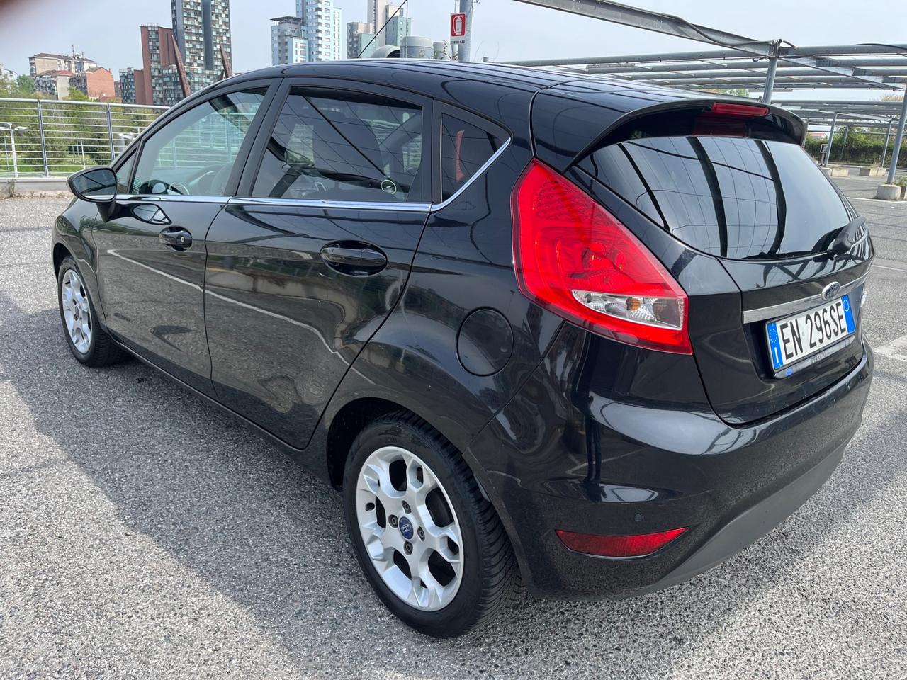 Ford Fiesta 1.2 82 CV 5 porte Titanium
