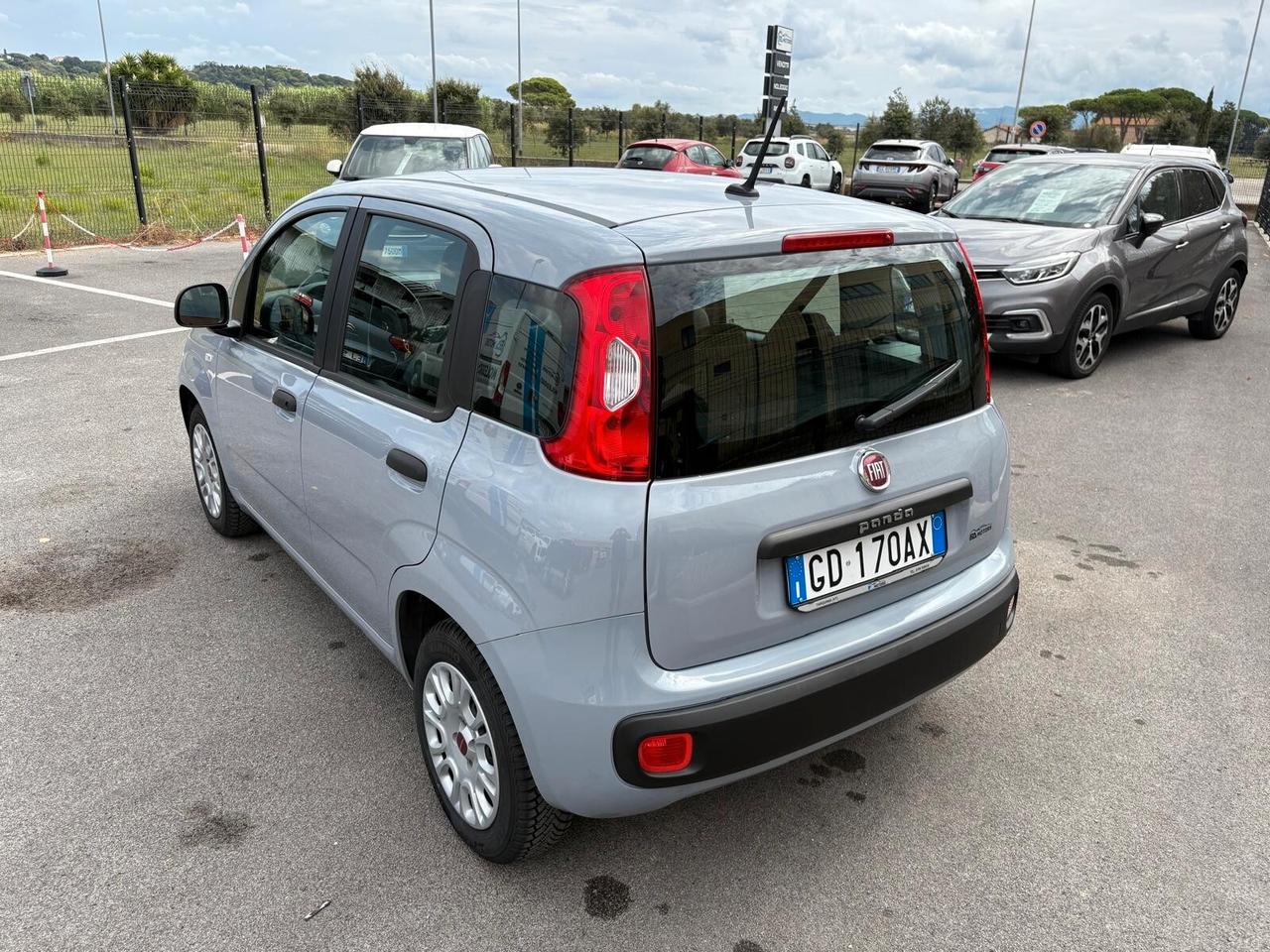 Fiat Panda 1.2 - 5 POSTI - ADATTA NEOPATENTATI - GOMMATA NUOVA