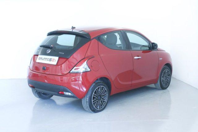 LANCIA Ypsilon 1.0 FireFly 5 porte S&S Hybrid Gold NEOPATENTATI