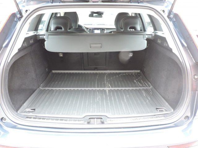 VOLVO V60 B4 (D) MOMENTUM BUSINESS AUTOMATICA