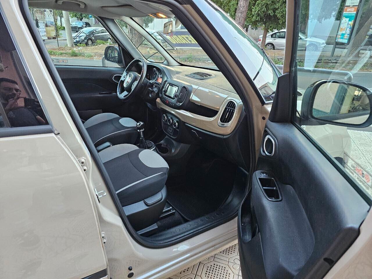 Fiat 500L Living 0.9 TwinAir 105 CV Pop Star