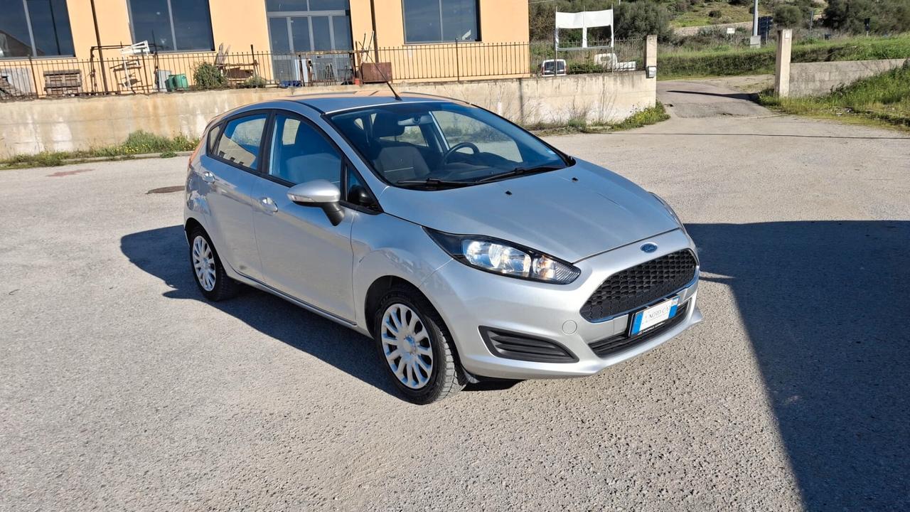 Ford Fiesta Plus 1.5 TDCi 75CV 5 porte