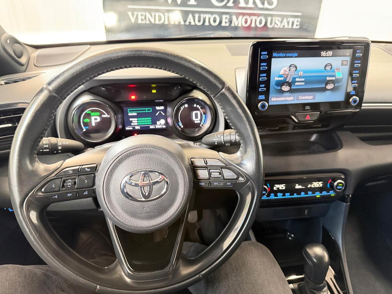 Toyota Yaris 1.5 Hybrid 5 porte Lounge Blue