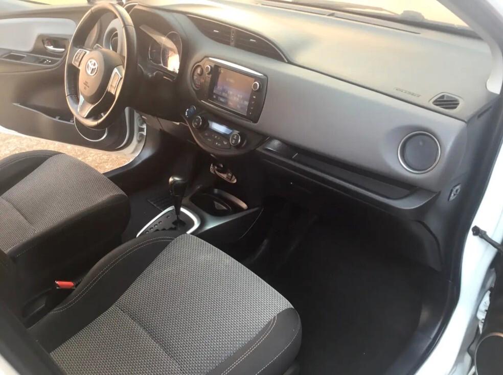 Toyota Yaris 1.5 Hybrid 5 porte Business