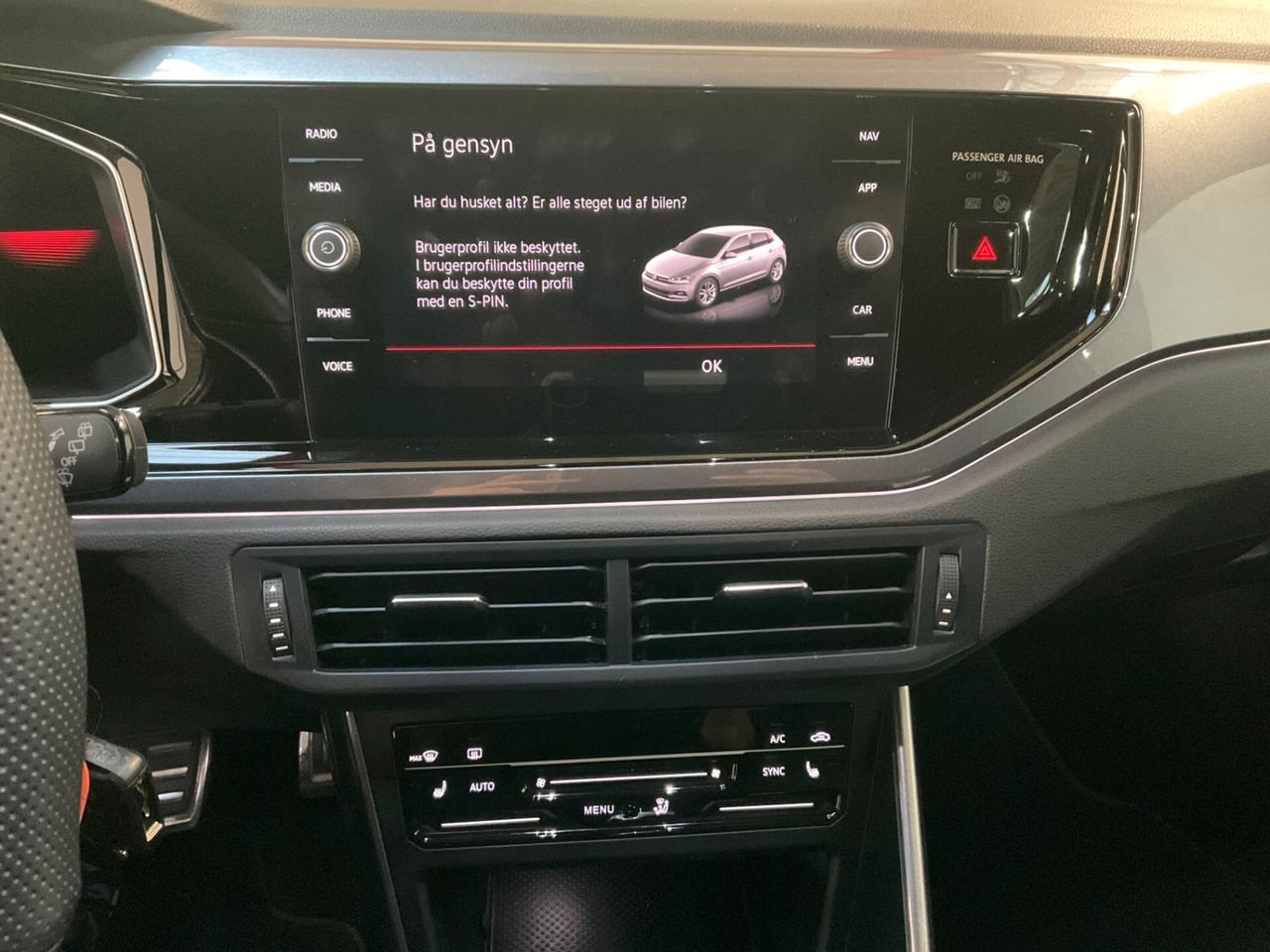 Volkswagen Polo 2.0 TSI DSG GTI