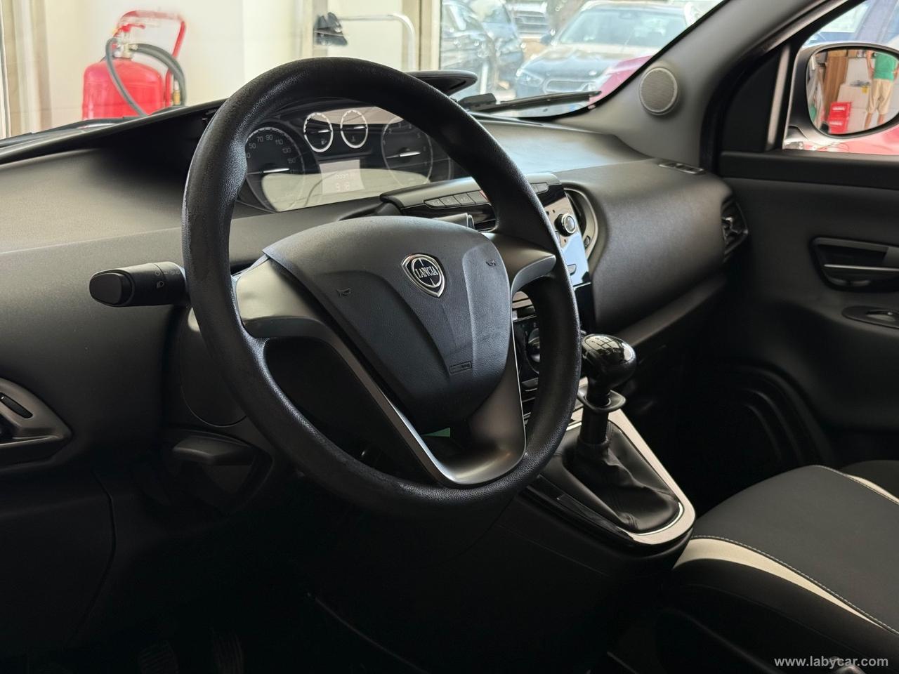 LANCIA Ypsilon 0.9 T.Air 85CV 5p.Met.Ec.Elef.