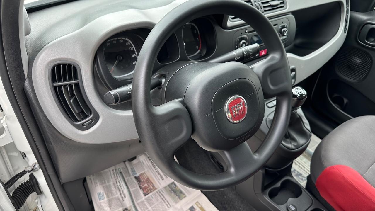 Fiat Panda 1.2 EasyPower Lounge gpl casa madre