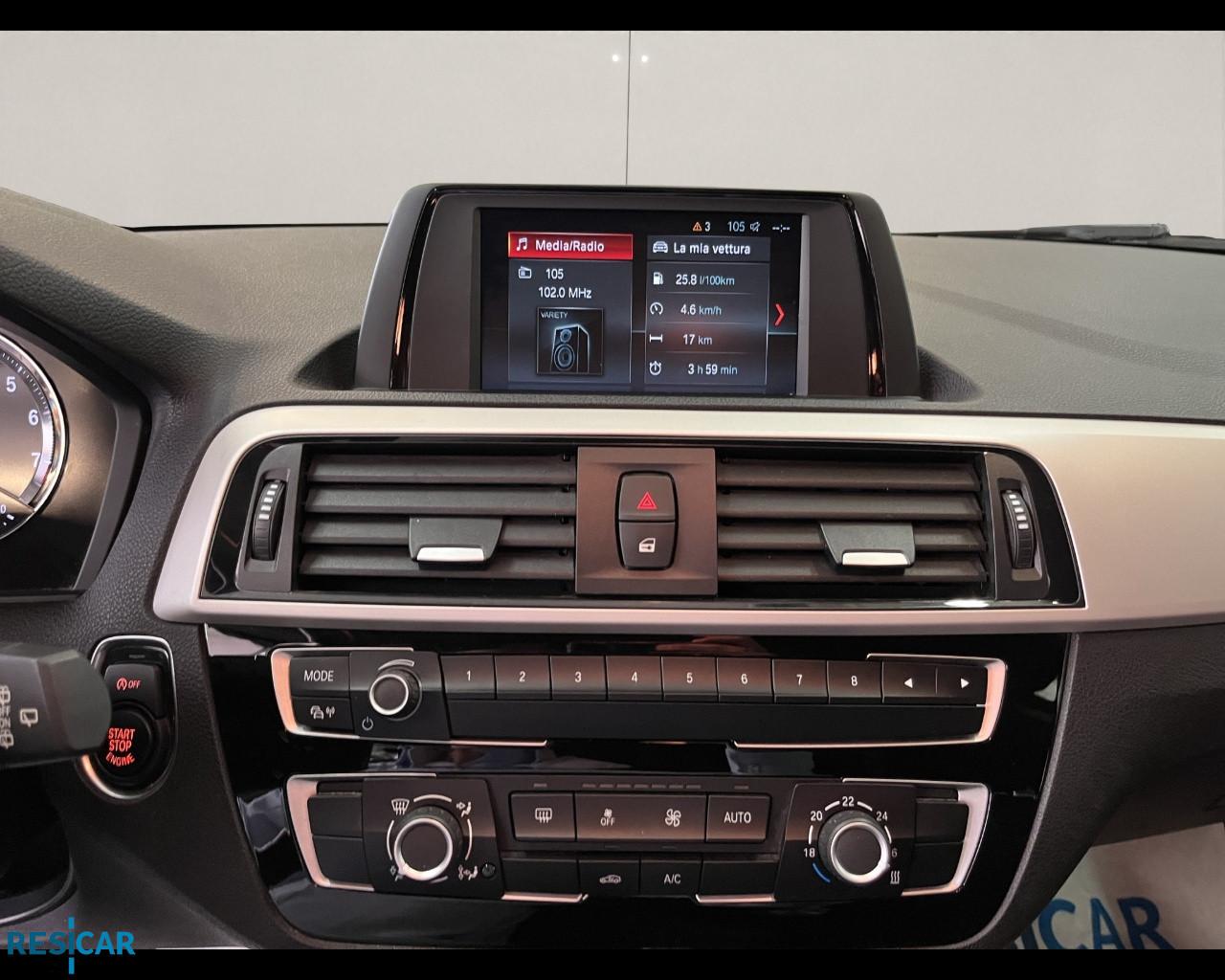 BMW 118i Advantage 3p IDONEA NEOPATENTATO