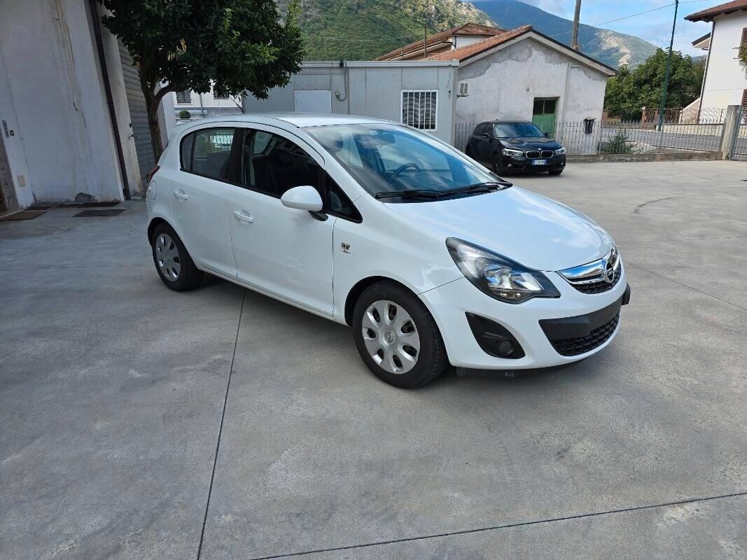 Opel Corsa 1.2 85CV 5 porte GPL