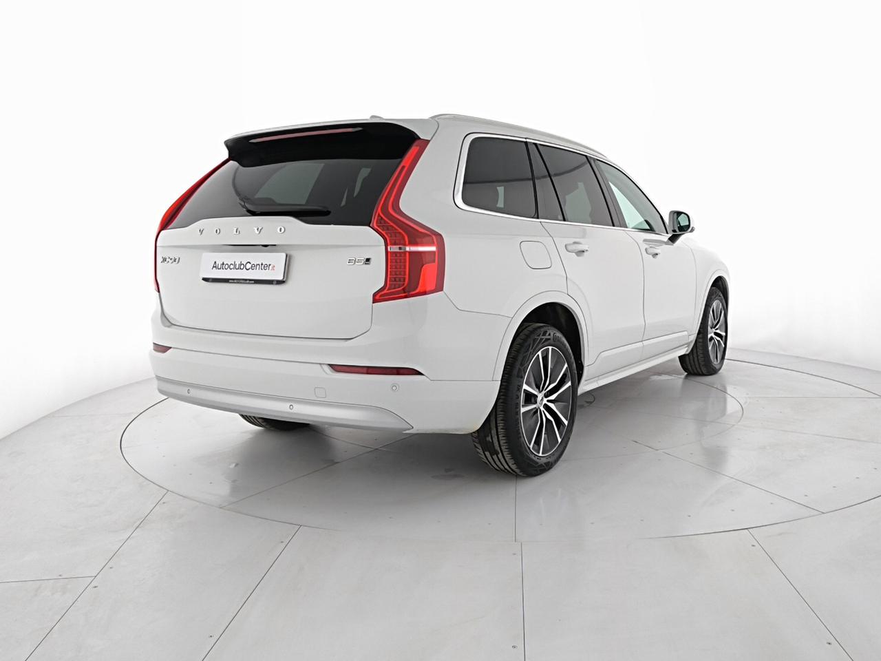 Volvo XC90 2.0 b5 Momentum Pro awd