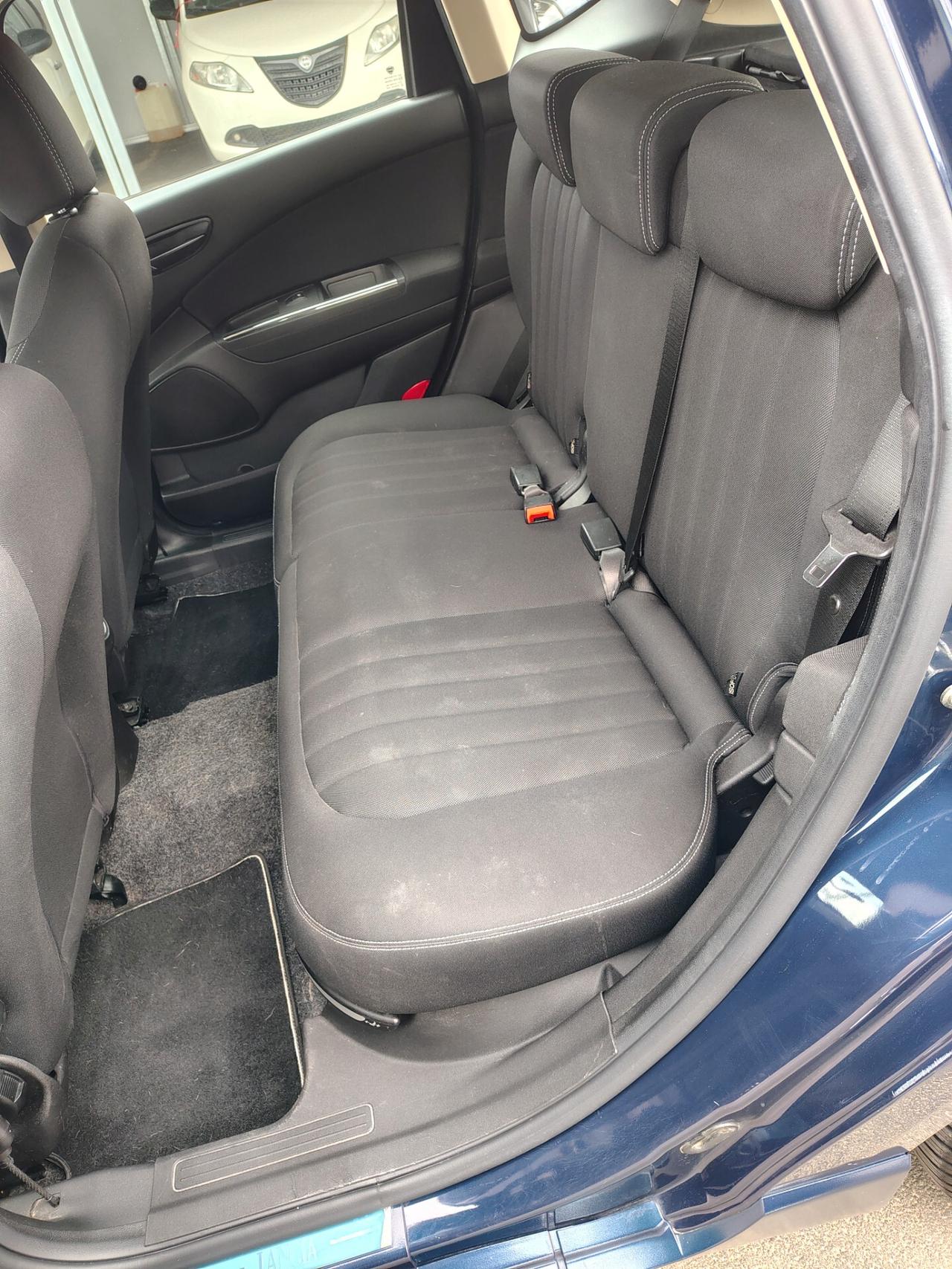 Lancia Delta 1.6 MJT DPF Oro