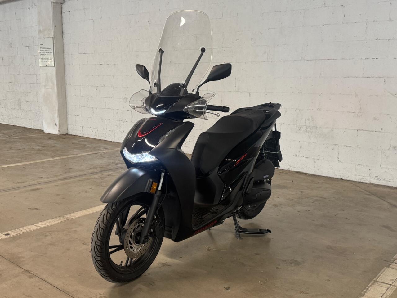 Honda SH 125 Sport