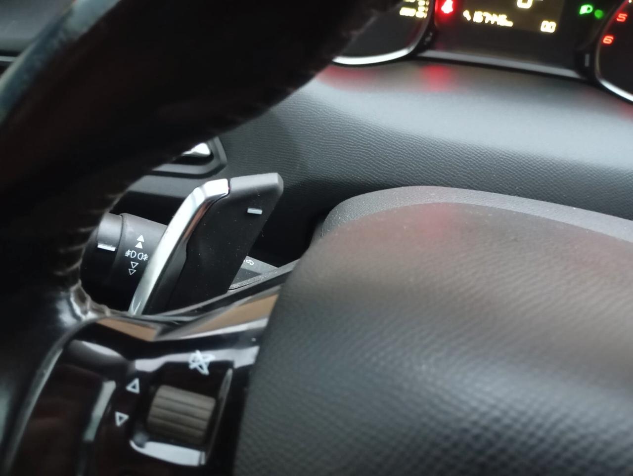 Peugeot 308 BlueHDi 130 S&S SW GT Line-2018