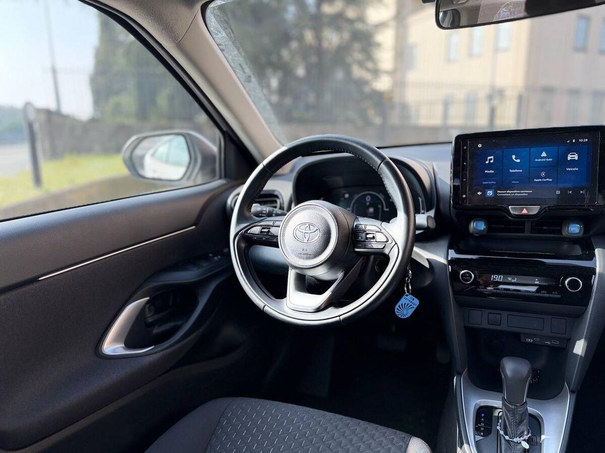 Toyota Yaris Cross 1.5h Active fwd 116cv e-cvt