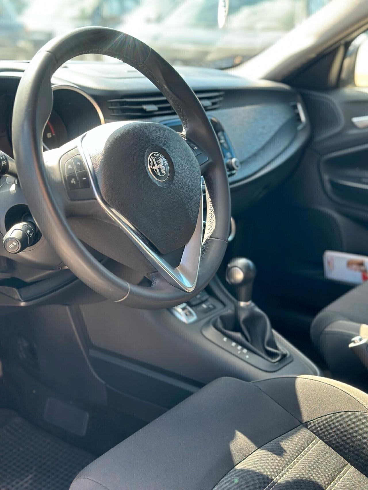 Alfa Romeo Giulietta 1.6 JTDm TCT 120 CV Sportiva