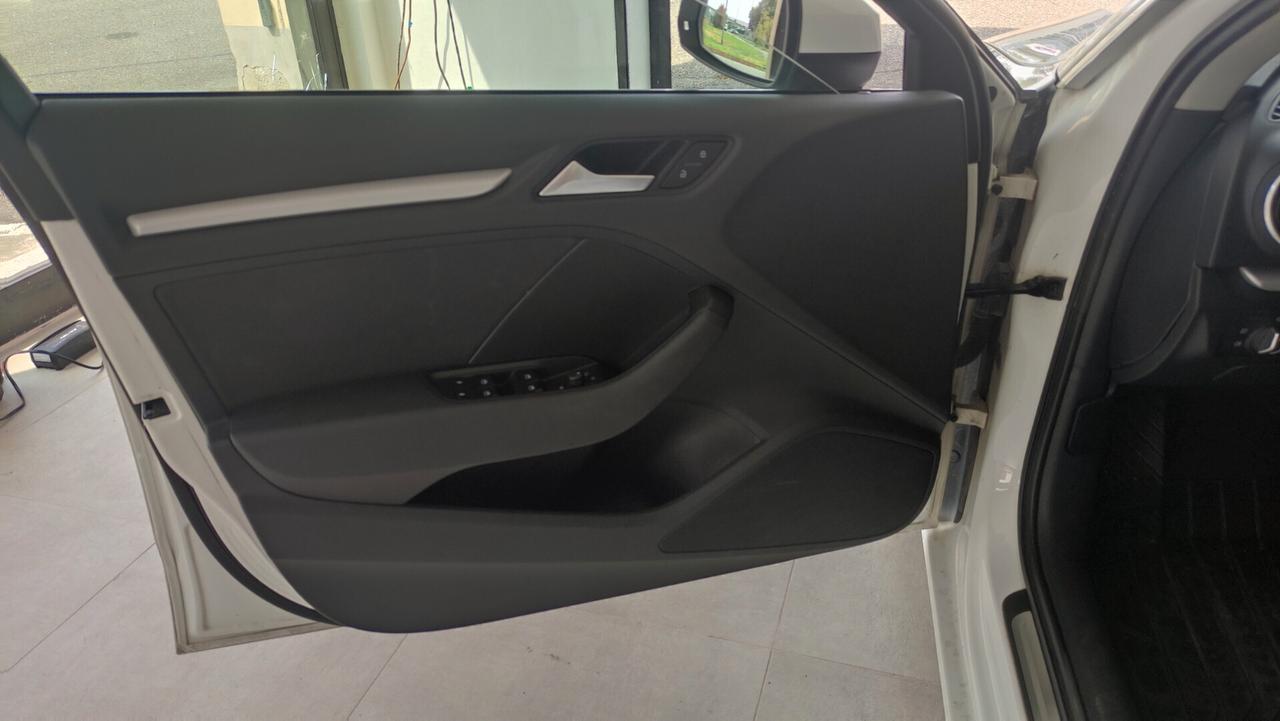 Audi A3 SPB 1.6 TDI CLEA DIESEL QUATTRO EDITION NEOPATENTATI - 2016