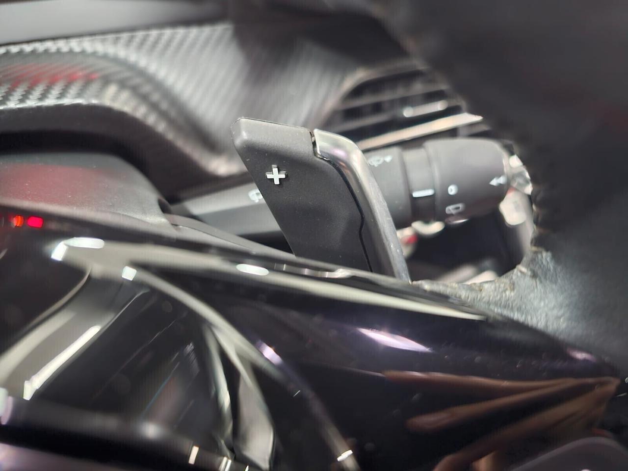 NUOVA PEUGEOT 2008 ALLURE PACK 1.5 BLUEHDI 131CV EAT8 F1