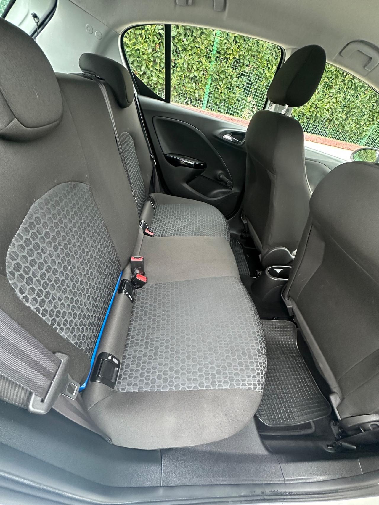 Opel Corsa 1.2 5 porte Innovation