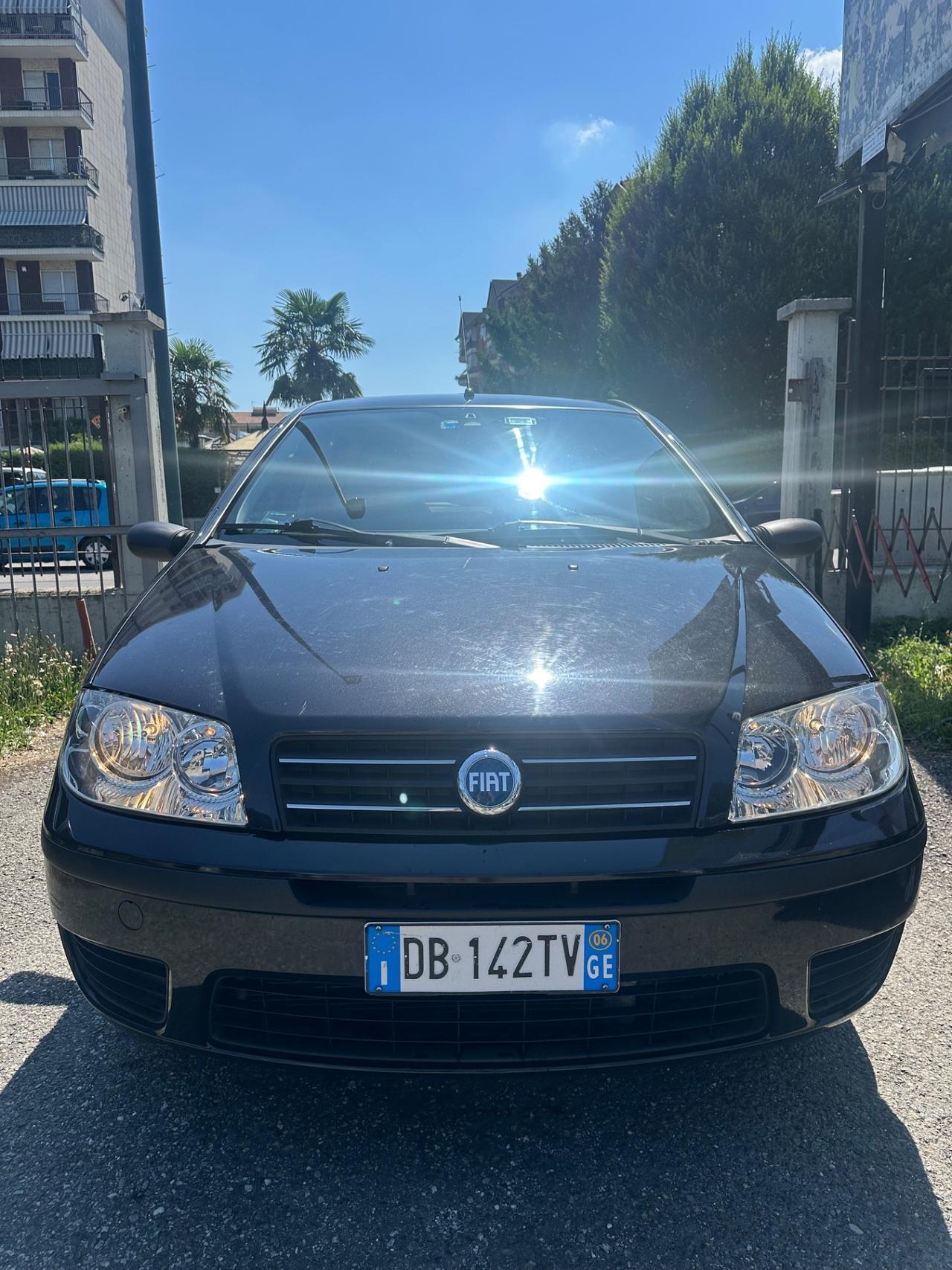 Fiat Punto 1.3 mtj 5 porte da vetrina