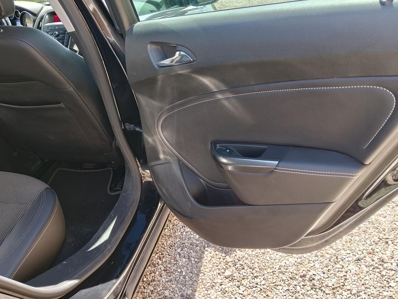 Opel Astra 1.7 CDTI tutta tagliandata Opel perfetta pari al nuovo unica proprietaria
