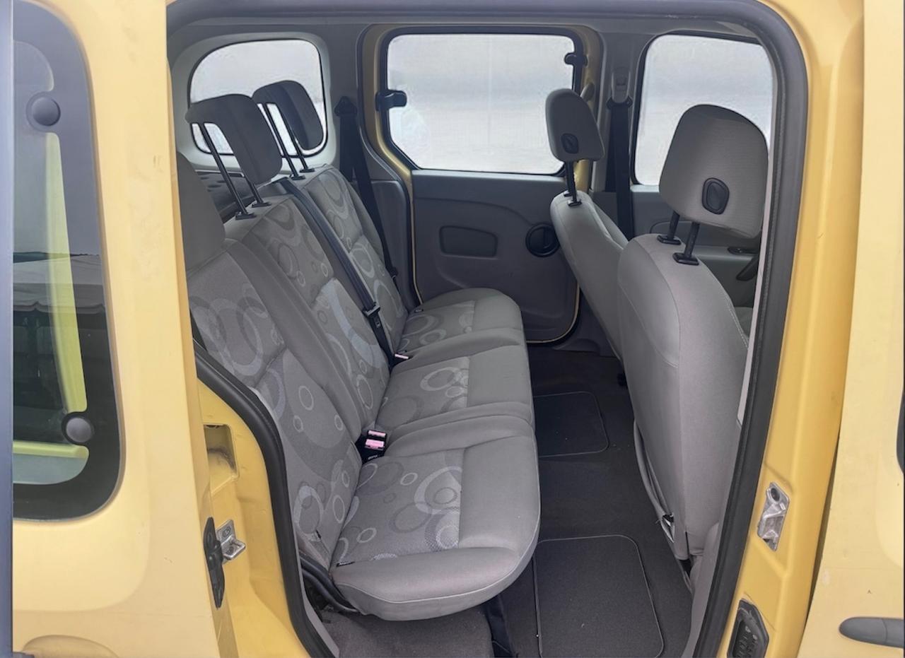 Renault Kangoo 1.6 105CV 5 porte Benzina/GPL Dynamique