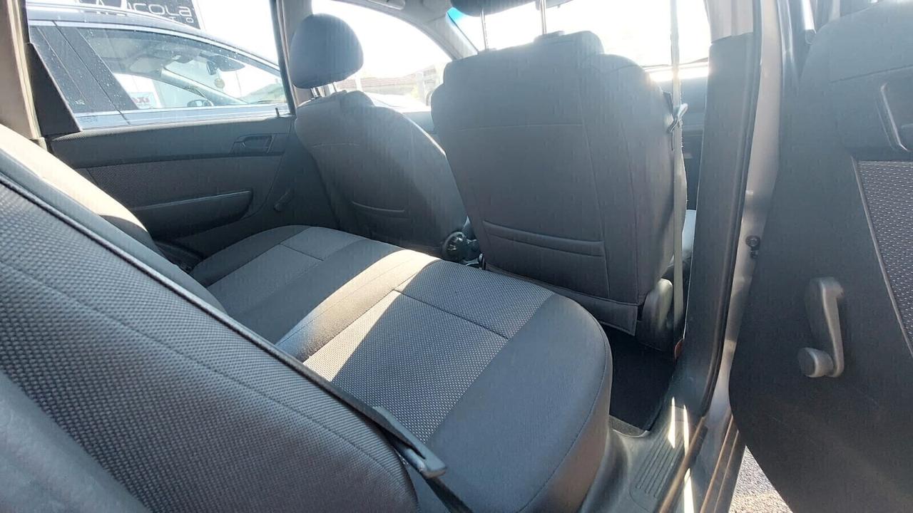 Chevrolet Aveo 1.2 GPL Neopatentati