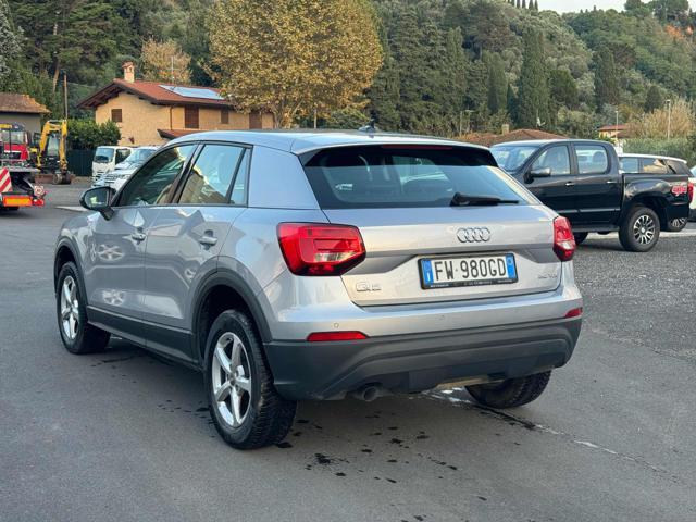 AUDI Q2 30 TDI Business