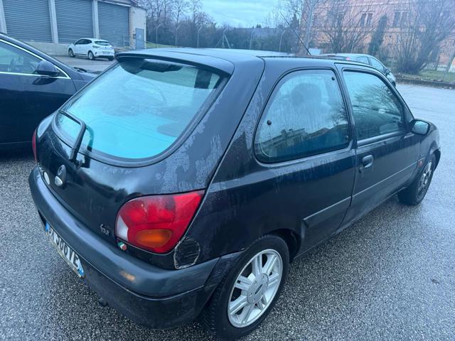 FORD Fiesta 1.2i 16V cat 3p senza nessun lavoro da fare