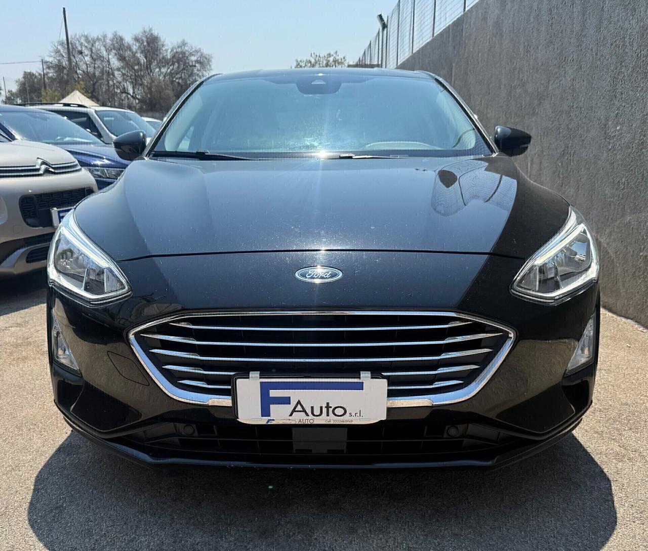 Ford Focus 1.5 TDCi 120 CV Titanium,LED diurni,Navi,Paddle,retrocamera,ecc.