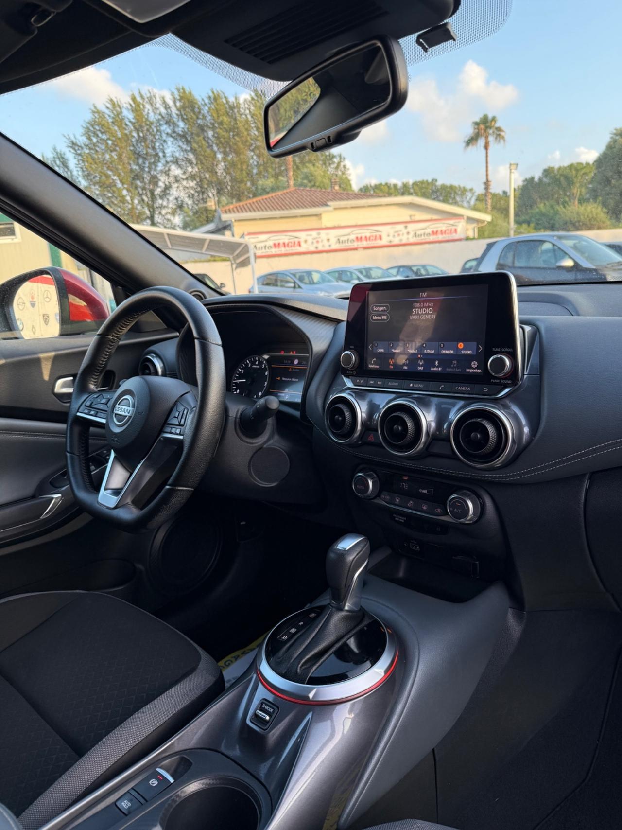 Nissan Juke 1.0 DIG-T 117 CV DCT N-Connecta