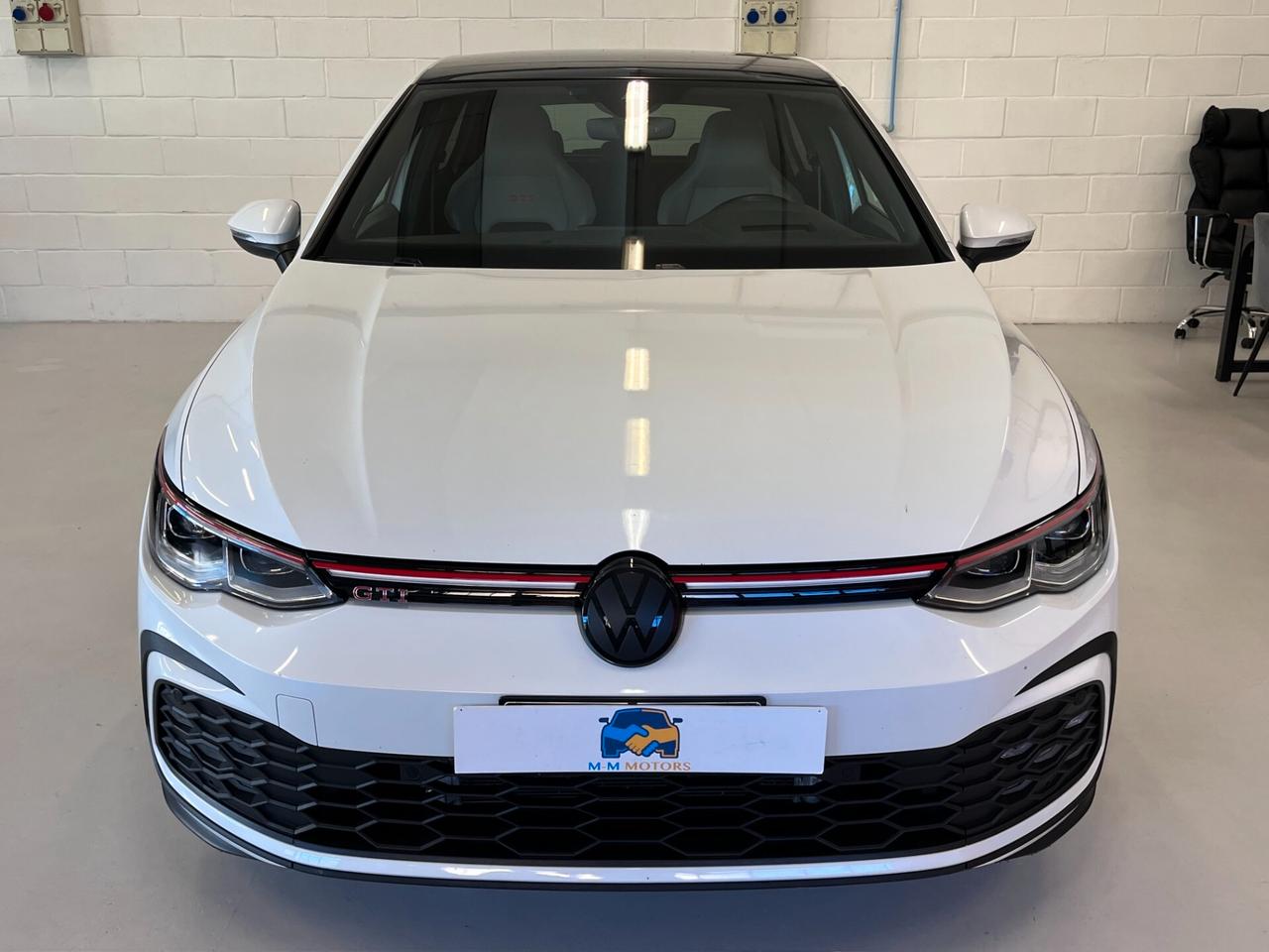 Volkswagen Golf 2.0 GTI TSI 245CV DSG
