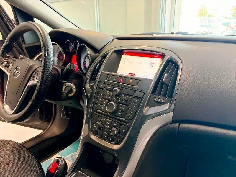Opel Astra 1.6 CDTi 110 CV S&S Cosmo