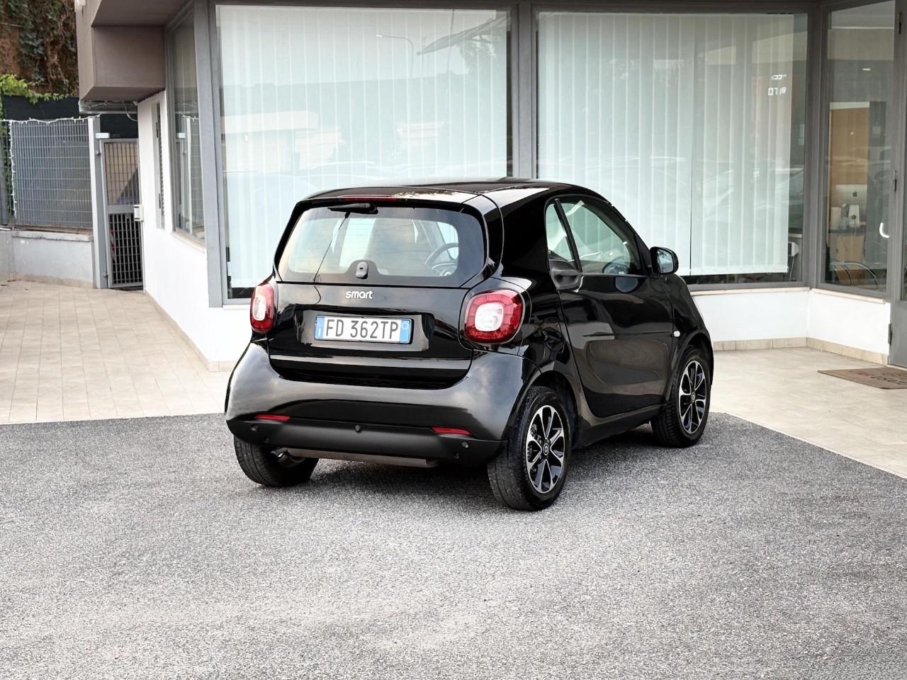 Smart forTwo 1.0 Benzina 71CV E6 Automatico - 2016