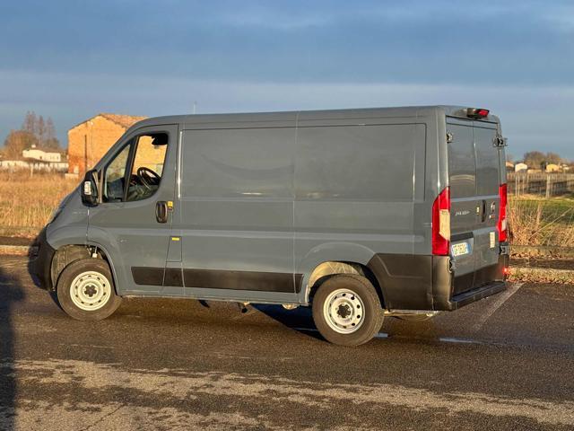 FIAT Ducato 30 2.2 Mjt 120CV PC-TN Furgone