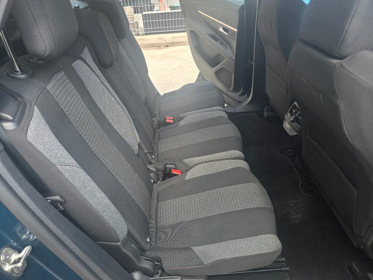 Peugeot 5008 BlueHDi 130 S&S Active Business