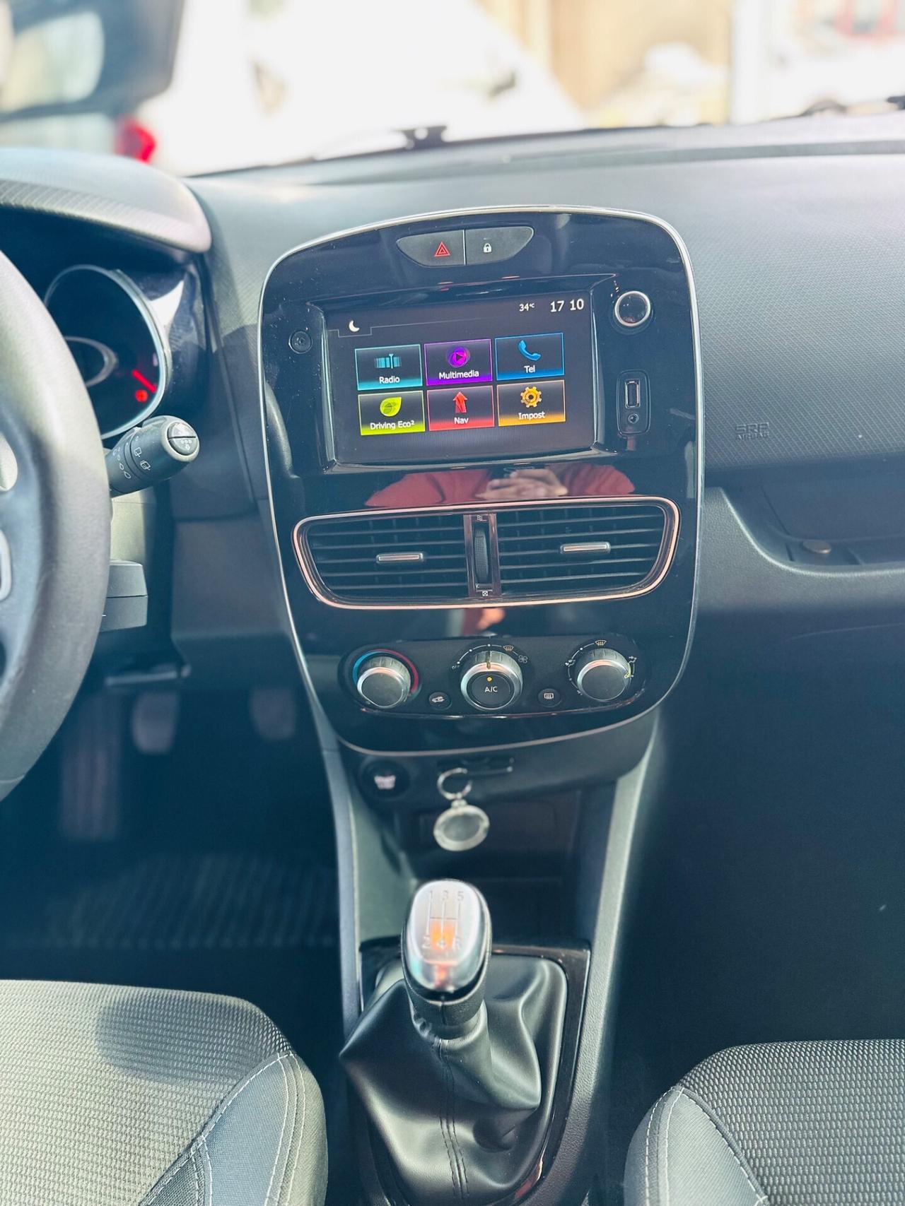 Renault Clio dCi 8V 75 CV 5 porte Moschino Life