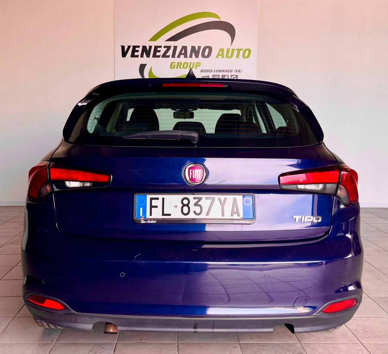 Fiat Tipo Tjet 5p s-design