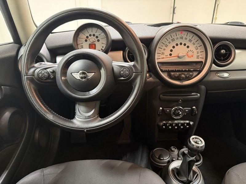 MINI Mini Mini 1.6 16V One (55kW)