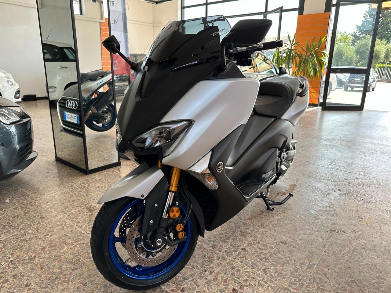 YAMAHA T-MAX 530 SX 2018 SPORT EDITION