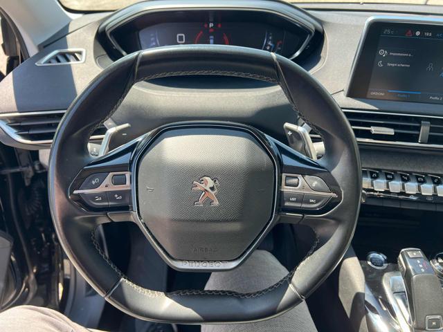 PEUGEOT 5008 BlueHDi 130 S&S EAT8 Allure