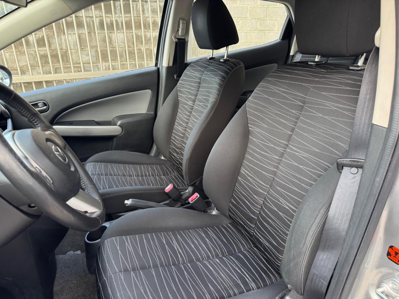 Mazda 2 Mazda2 1.3 16V 75CV 5p. Easy Cl. Gen'09