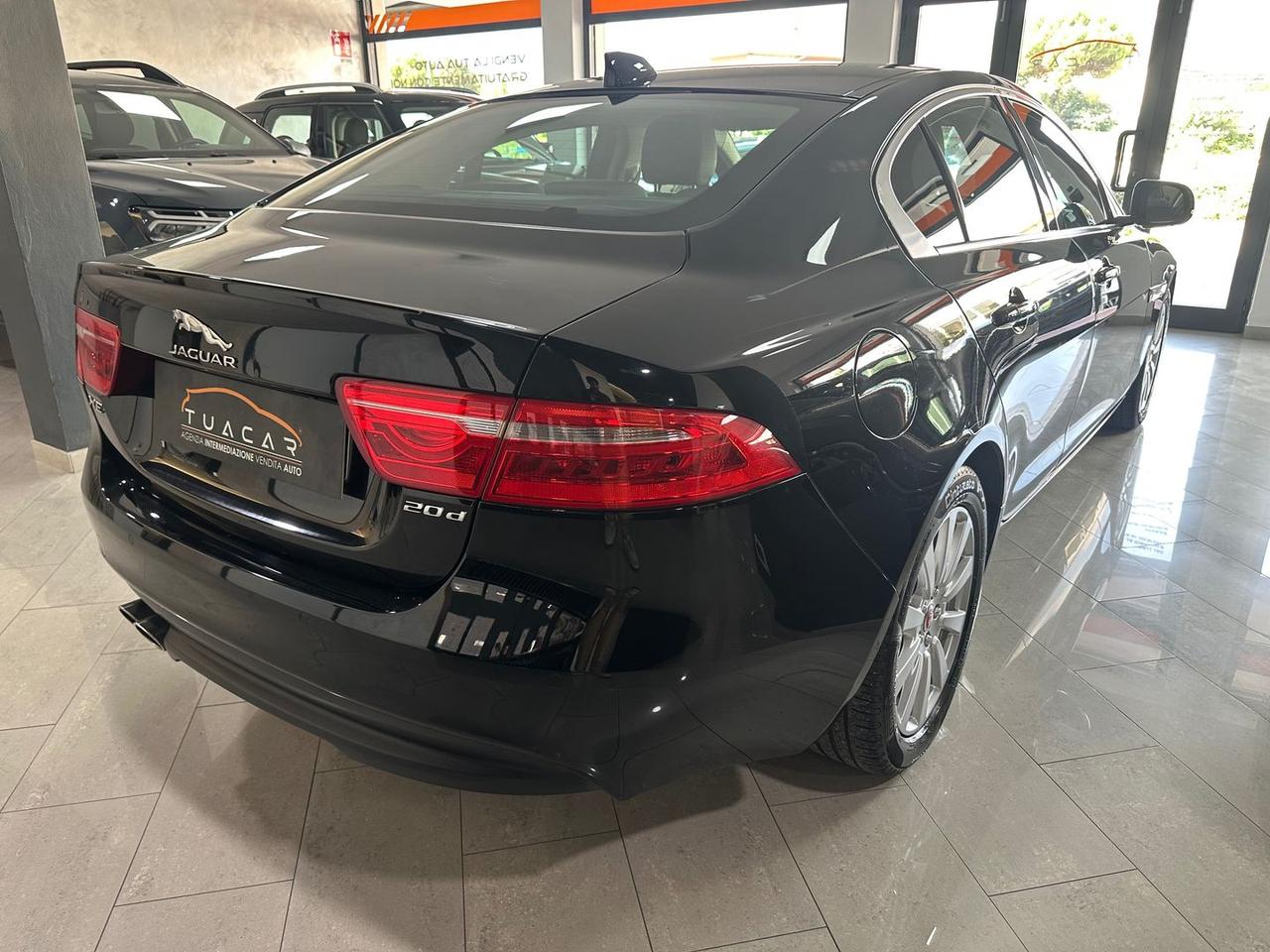Jaguar XE Prestige Business Edition 2.0 20d #6791