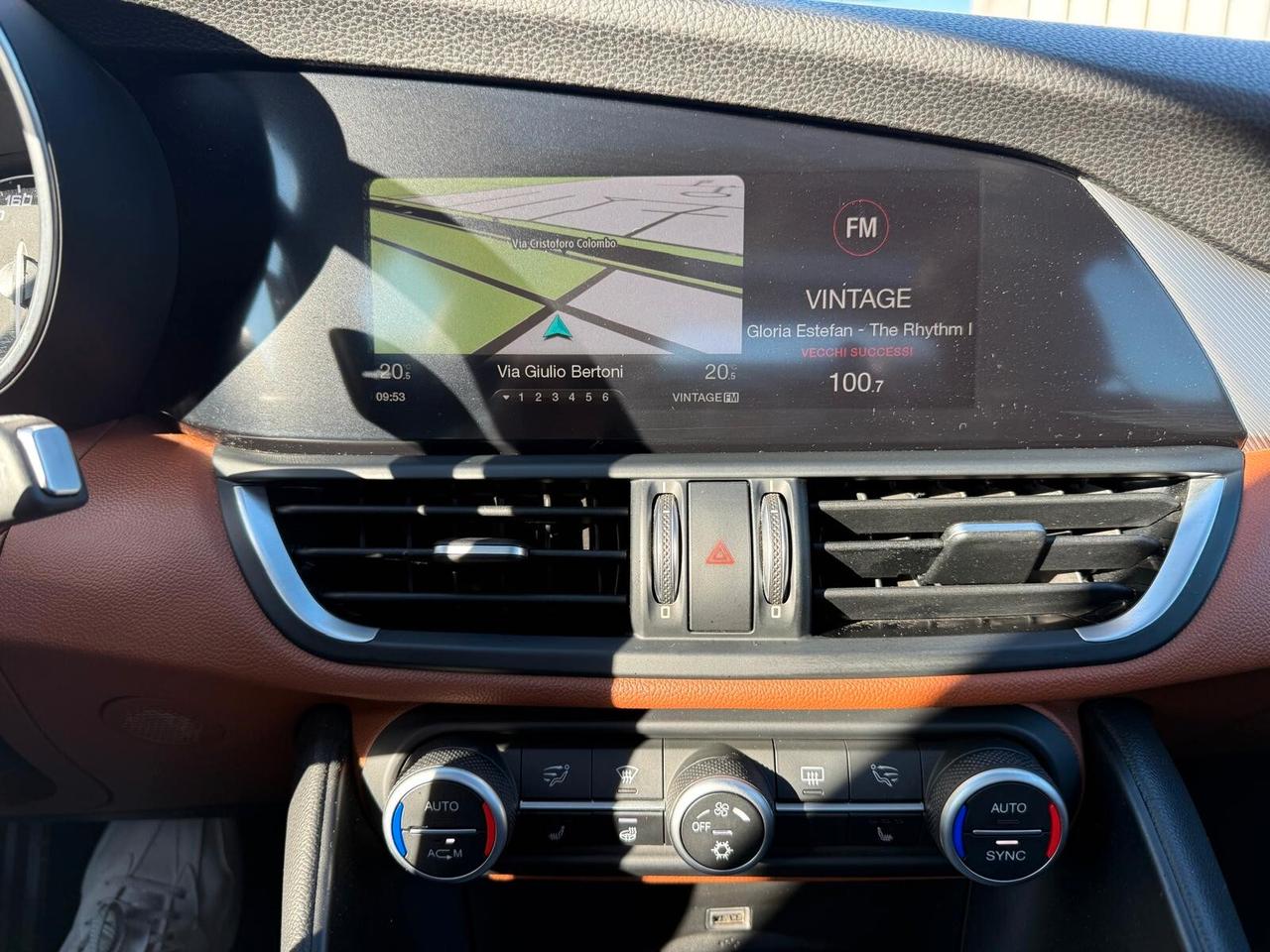 Alfa Romeo Giulia 2.2 Turbodiesel 210 CV AT8 AWD Q4 Veloce