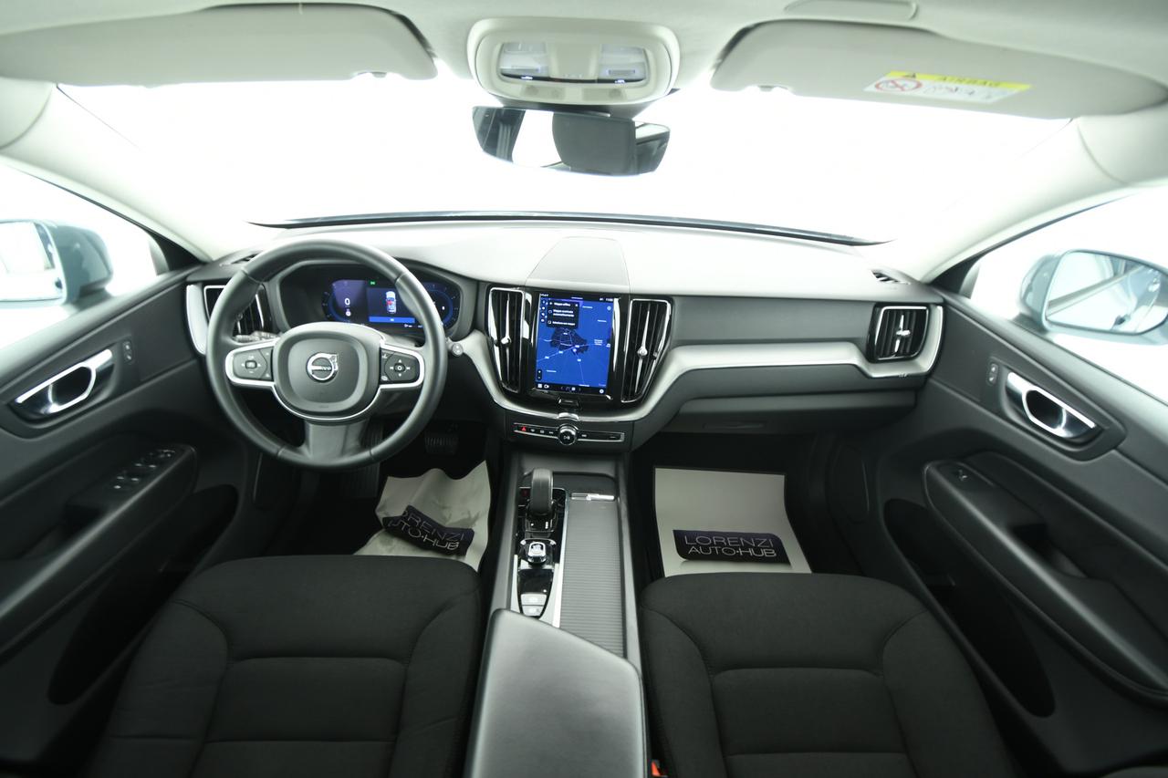 VOLVO XC60 2.0 b4 Momentum awd auto CAMERA+APP CONNECT+FULL LED