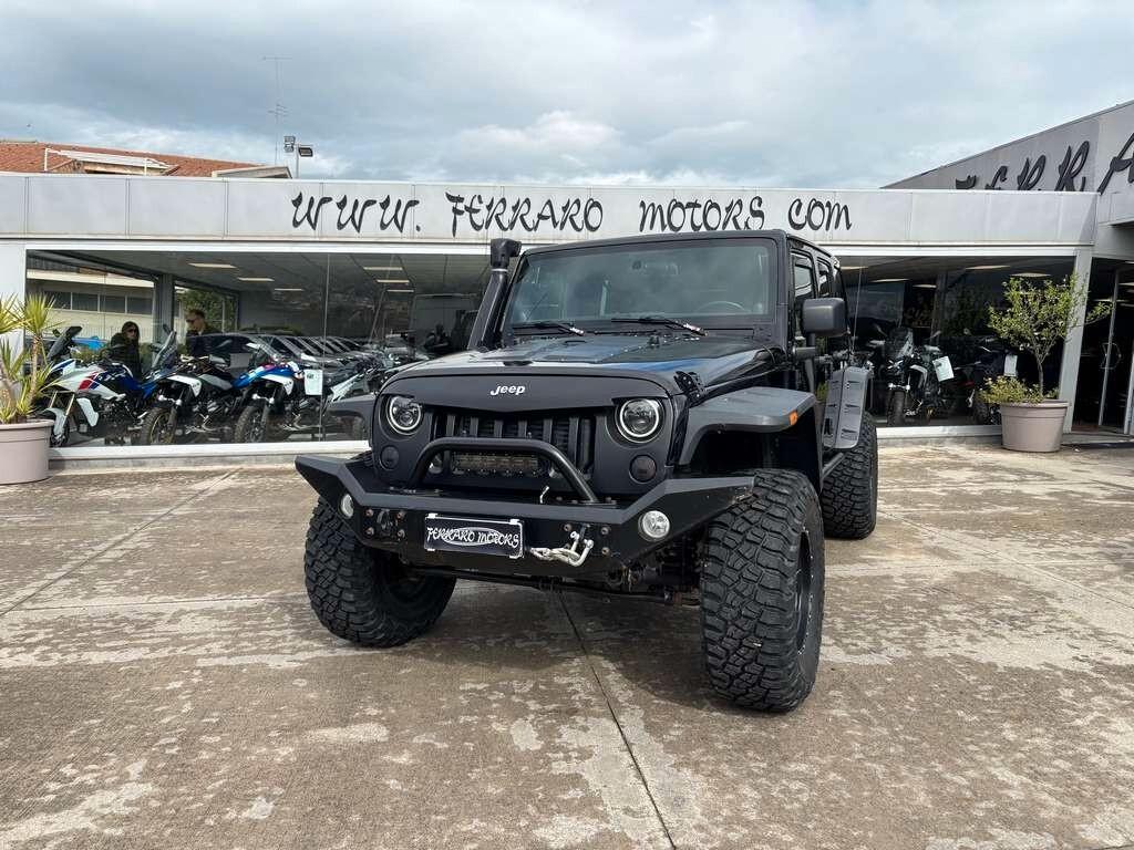 Jeep Wrangler Unlimited 2.8 CRD DPF Sahara Auto 2012 / KM 123.000 Tua a solo 320 Euro al mese