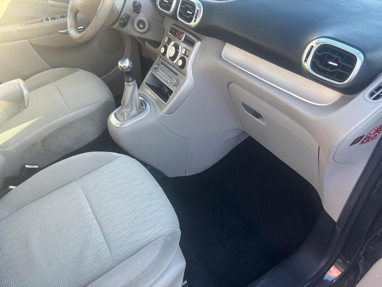 Citroen C3 Picasso 1.6 HDi 110 airdream Exclusive Style