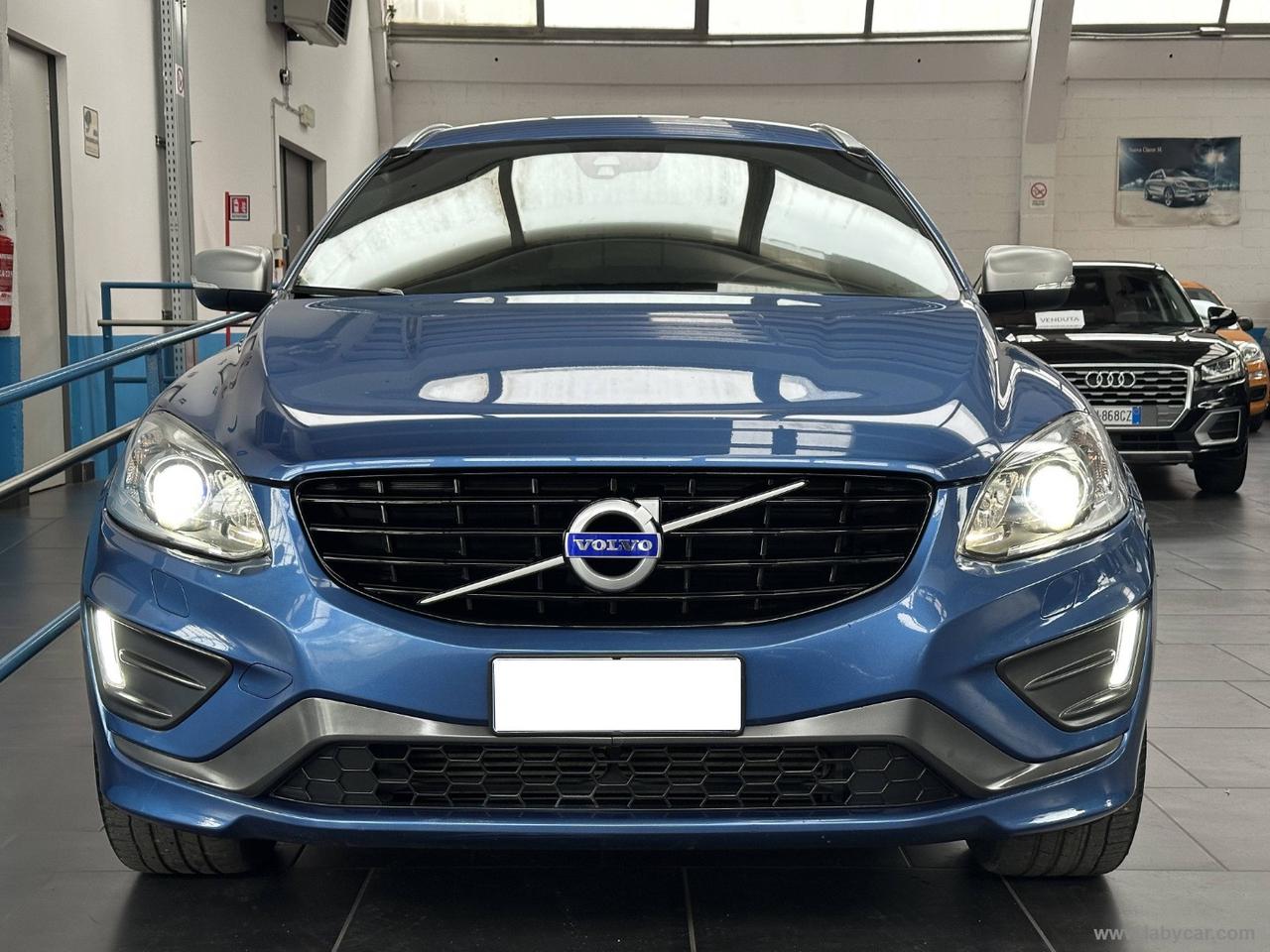 VOLVO XC60 D4 AWD Geartronic R-design Kinetic