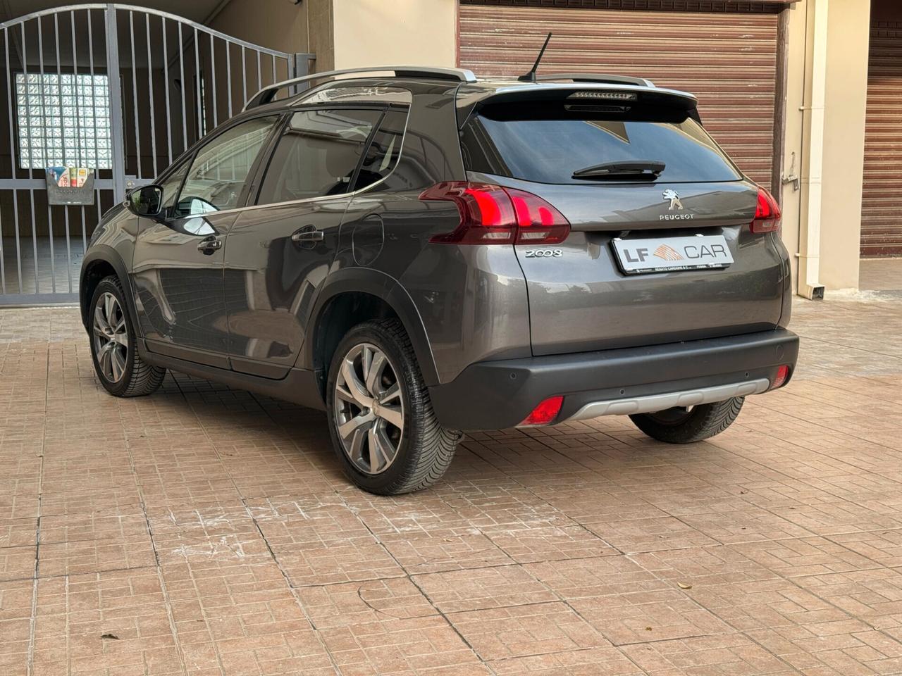 Peugeot 2008 1.6 BlueHDi 120 cv S&S Allure